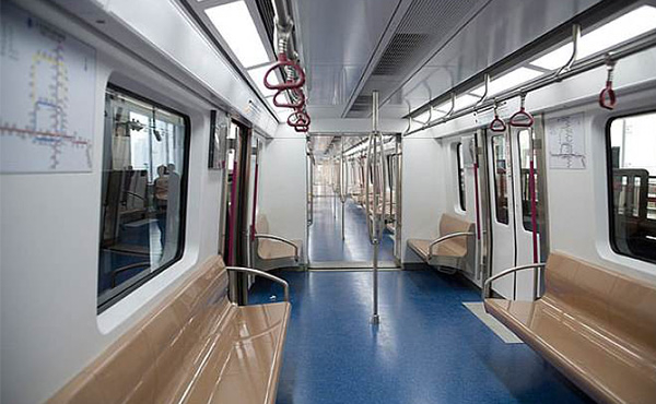 東莞地鐵車輛日常保潔